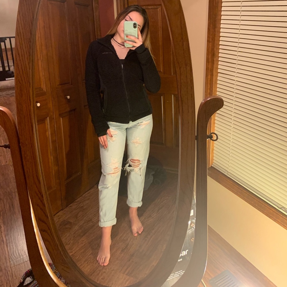 Women's fuzzy black Columbia jacket